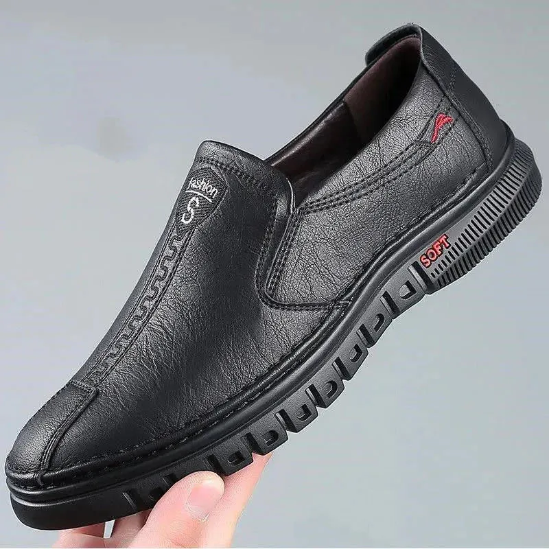 Autumn New Leather Shoes for Men - Lightweight Slip-on Soft Sole Driving Shoes, Leather Daily Commuter Casual Loafers Zapatos