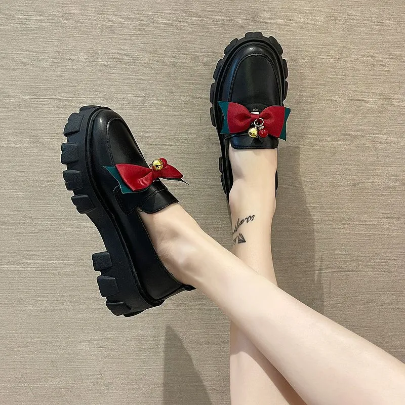 Black Bows Round Toe PU Leather Lolita Pumps