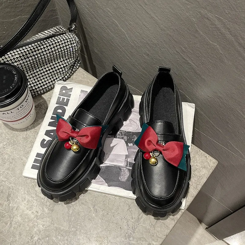 Black Bows Round Toe PU Leather Lolita Pumps