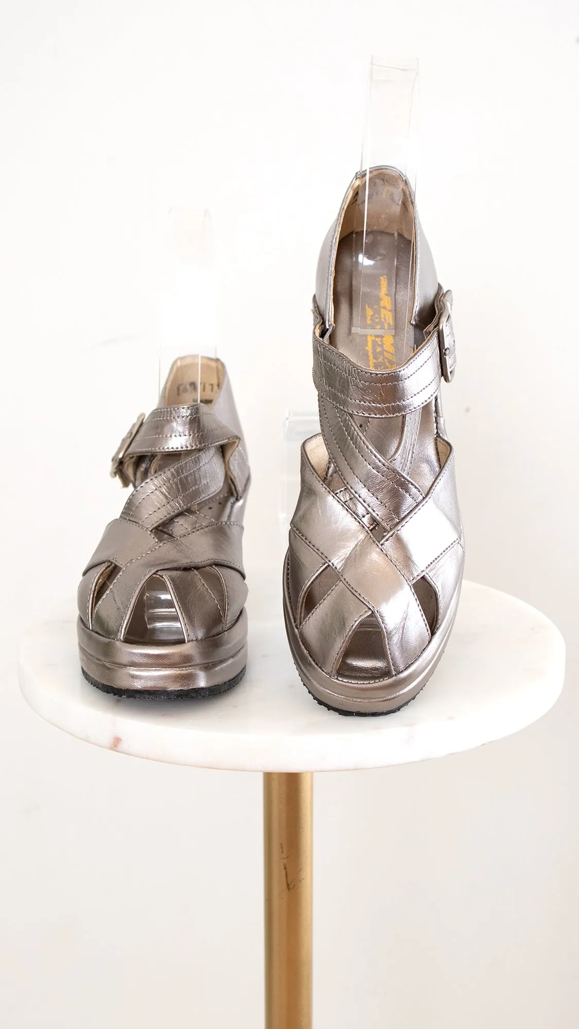 Modern RE-MIX "Meadow" Silver Leather Platform Wedges | size US 6
