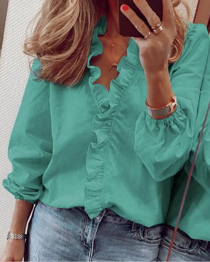 Women's V-Neck Ruffle Blouse: Elegant & Comfortable Top